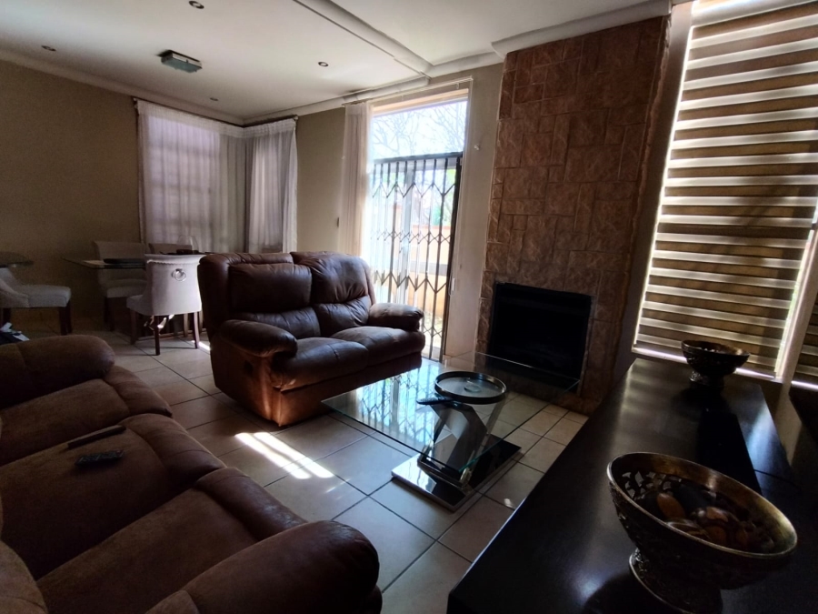 3 Bedroom Property for Sale in Cashan North West